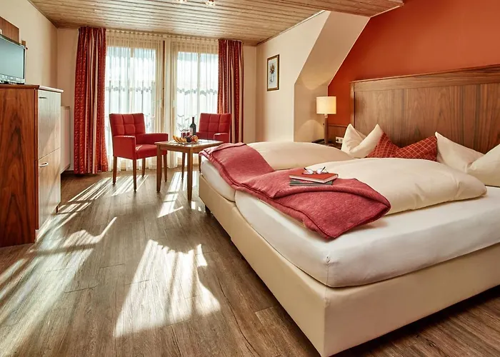 Hotelgasthof Zur Sonne מלון *