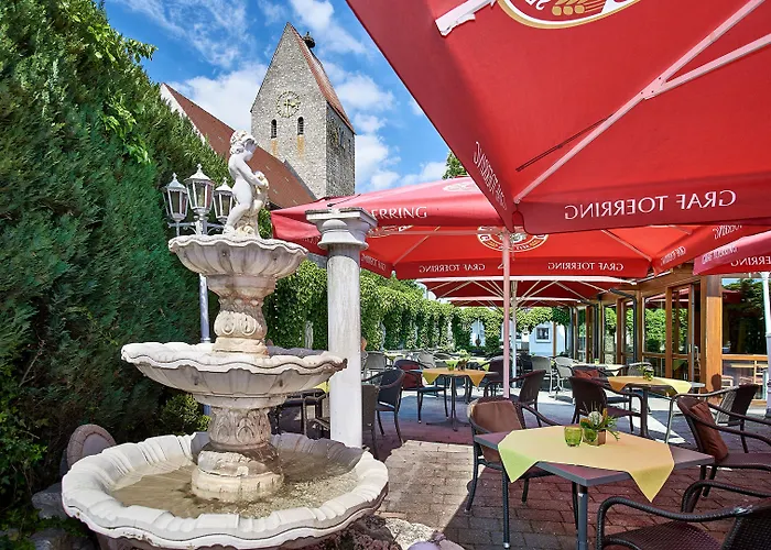 Hotelgasthof Zur Sonne מלון *