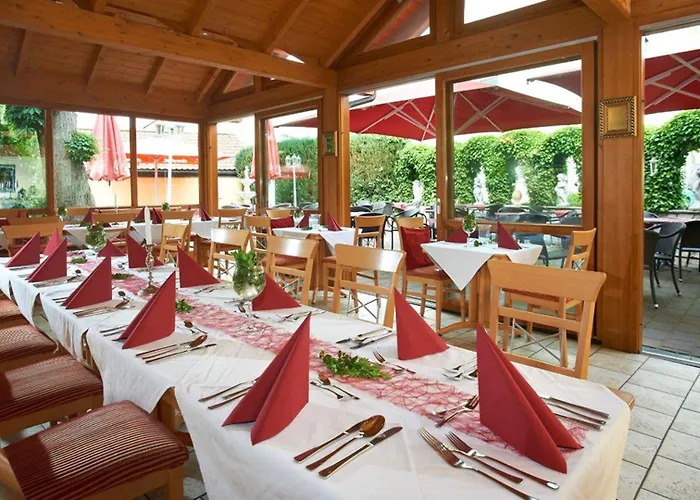 מלון Hotelgasthof Zur Sonne